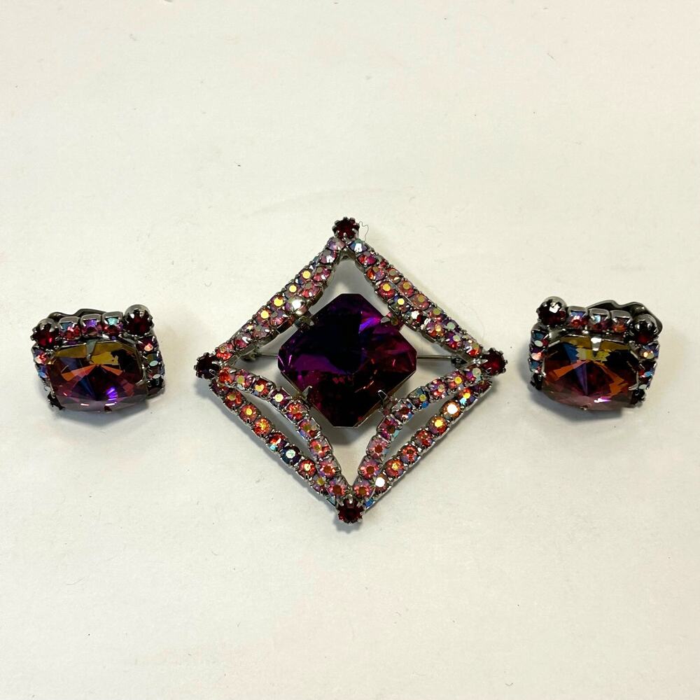 Vintage 50's 60's Juliana Rivoli Pink AB Rhinestone‎ Brooch and Earring Set